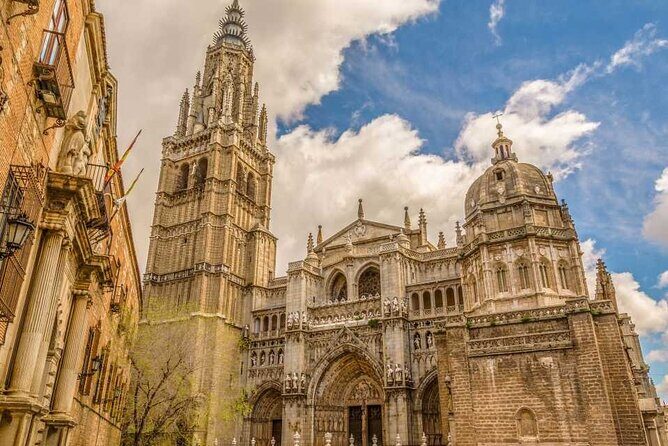 All-Inclusive Day Trip to Toledo with Priority Entry 7 Monuments - Getting to Toledo from Madrid: the bus day you’re buying