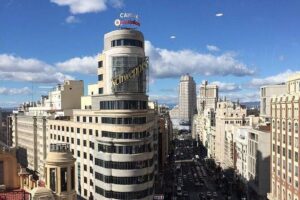 Architecture tour Gran Vía from its best rooftops 20thC - Museo Chicote: a quick hit of 1931 Art Deco glamour