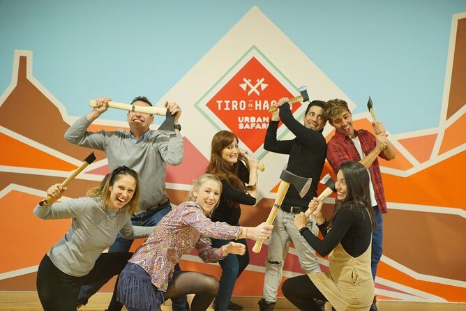 Axe Throwing 2 Hour Session - Drinks included: how the vibe stays fun while you practice
