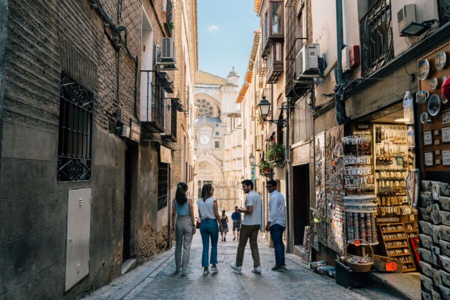 From Madrid: Segovia, Ávila, and Toledo Guided Tour - Segovia starts the magic: aqueduct, quick cathedral stop, and real-time free time