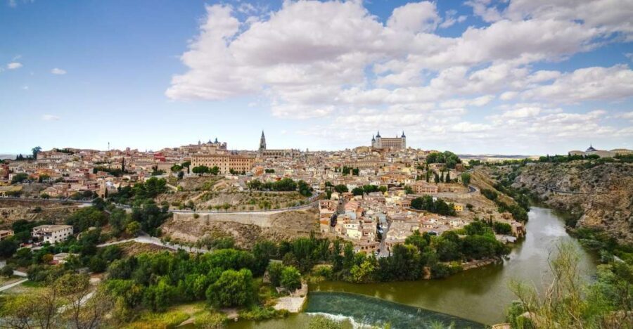 From Madrid: Toledo Guided Day Trip - The air-conditioned coach ride and the Mirador del Valle photo stop
