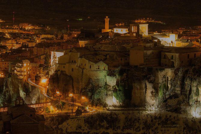 guided night tour - Why a Cuenca night tour feels better than daytime