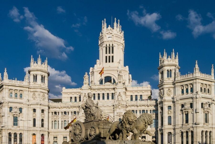 Madrid: 2-Hour City Highlights Guided Walking Tour - Congress of Deputies and Casa de Cervantes: why power and culture sit side by side