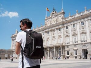Madrid: 4-Hour Bus Tour with Royal Palace Admission - The bus loop: Old Madrid to Royal Madrid in one clean storyline