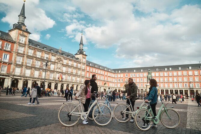 Madrid: City Highlights Guided Vintage Bike Tour - Who This Tour Fits Best (and Who Should Think Twice)