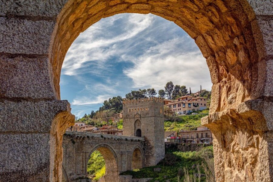 Madrid: Day Trip to Toledo with Walking Tour & Small Group - Santa María la Blanca Synagogue: Why the 1180 Detail Matters