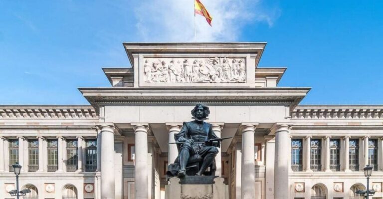 Madrid: El Prado Museum and the Royal Palace Guided Tour - Entering the Prado with a plan, not a wandering wish