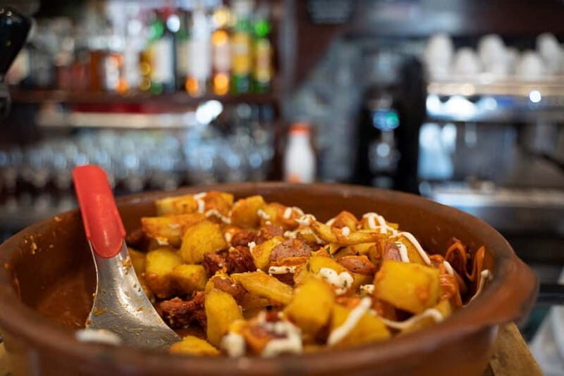 Madrid: Evening Tapas Tour with 5 Delicious Stops & Drinks - What you’ll eat and drink, in plain terms