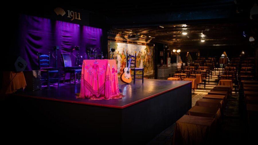 Madrid: Flamenco Show&Drink at Tablao 1911 (World's Oldest) - Who This Experience Suits Best
