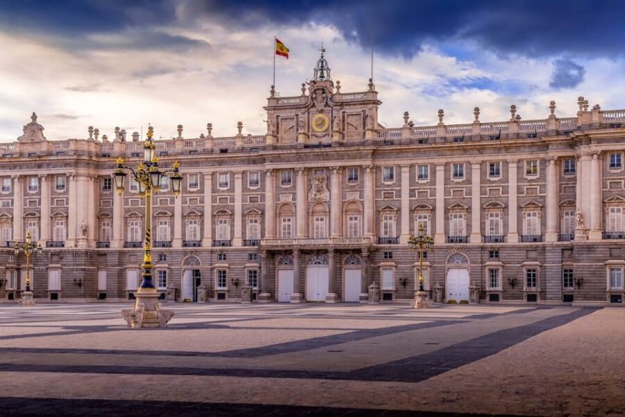 Madrid: Guided Visit to the Royal Palace - Value check: $40 for 1.5 hours of “the best of” the palace