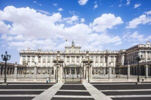 Madrid Highlights Tour with Santiago Bernabeu Stadium Entrance - Getting oriented on foot near Plaza Mayor and Puerta del Sol