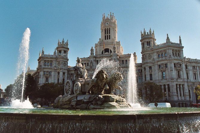 Madrid Highlights Tour with Santiago Bernabeu Stadium Entrance - The bus loop: Prado, Cibeles, Retiro, and classic Madrid viewpoints