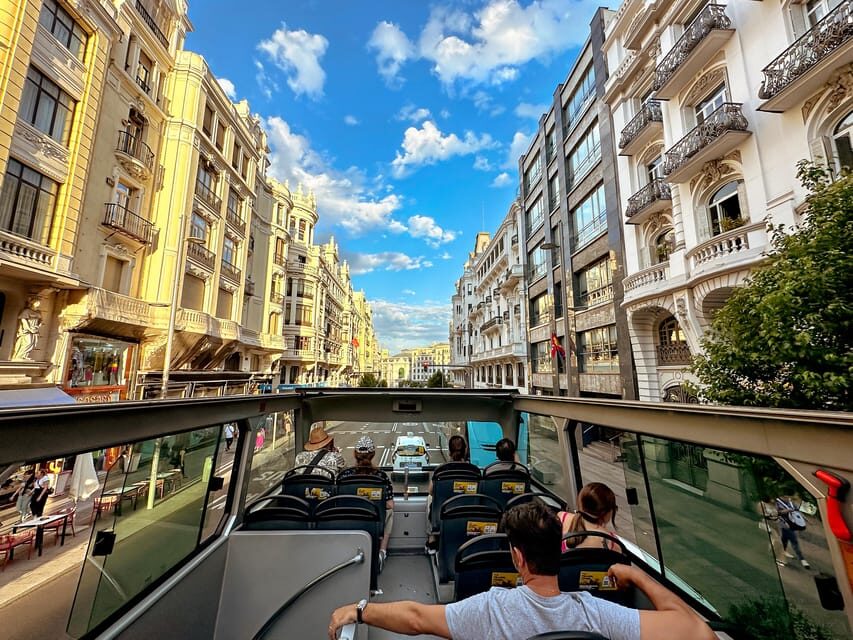 Madrid: Open-Top Big Bus Sightseeing Tour with Live Guide - Live Guide Energy: Hearing Madrid in English and Spanish