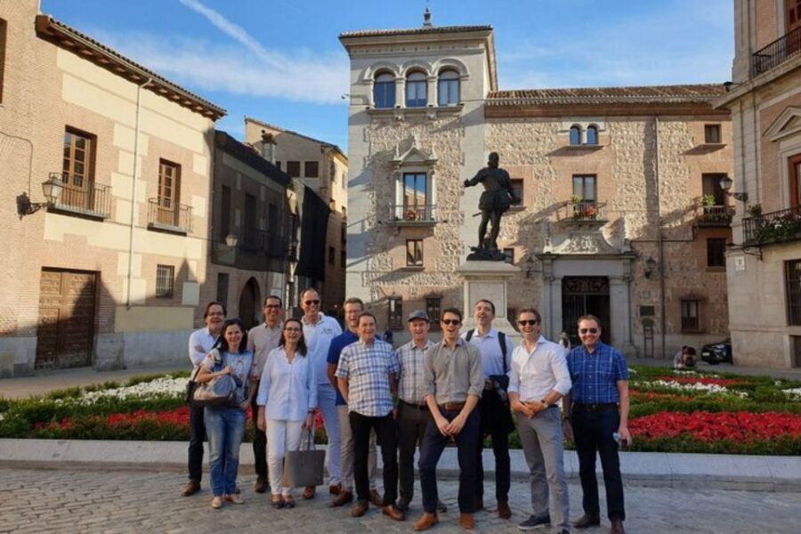 Madrid: Private custom tour with a local guide - Before you meet: how your guide sizes up your Madrid