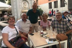 Madrid: Private Custom Tour with a Local Guide - Building your Madrid day: from main sights to neighborhoods locals actually use