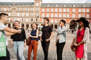 Madrid: Royal Palace, Prado Museum & Historic Center Tour - Plaza Mayor and Puerta del Sol: Get Your Bearings Fast