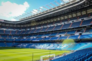 Madrid: Santiago Bernabéu Stadium Guided Tour - Where to Meet Near Mar de Copas Madrid (And What Your Guide Looks Like)