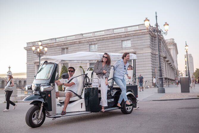 Madrid Welcome Tour with Local Guide in Eco Tuk Tuk Private - The guide vibe: why names like Laura and Christian keep showing up