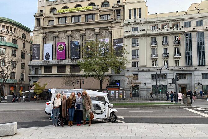 Private Panoramic Tuk Tuk Tour in Madrid - The ride experience: weather help, but also some limits