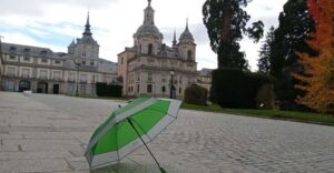 Segovia: Royal Palace of La Granja de San Ildefonso Tour - Where the tour starts: the Real Colegiata meeting point