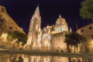 The Enchanted City: A Mysterious Tour of Toledo - From Zocodover to the Alcázar: where the story starts