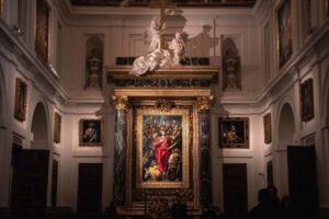 Toledo: Cathedral Tour with a Local Guide - The Chapel of the Treasure: Seeing the Monstrance of Arfe Close Up