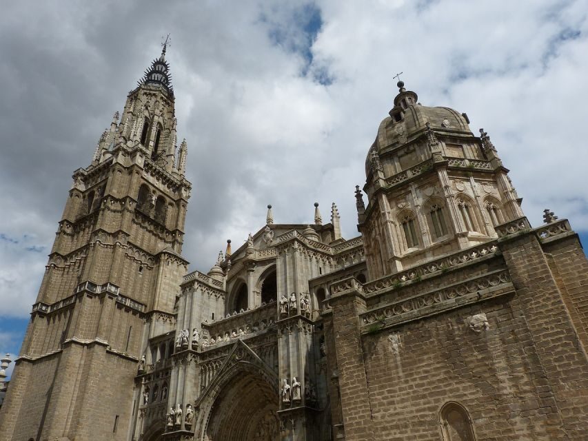 Toledo: City of the Three Cultures Guided Walking Tour - The Jewish Quarter Stops: Synagogues, Santo Tomé, and San Juan de los Reyes