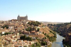 Toledo Highlights Tour for Explorers from Madrid - Bus Narration + Bilingual Guide: How You Get the Stories Behind the Stones