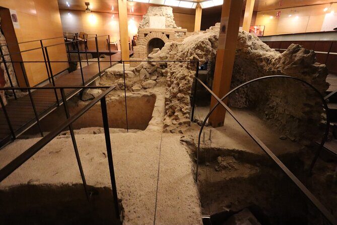 Underground Toledo Private Walking Tour with Official Local Guide - Stop 5: Casa del Judío in Toledo’s Jewish Quarter